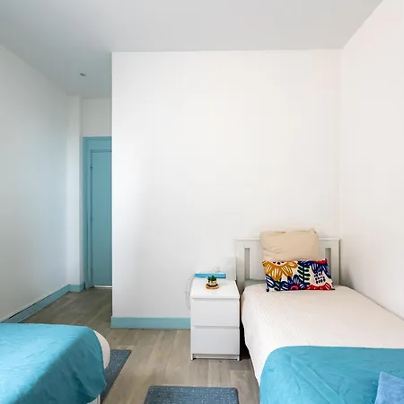 Blue House - Parking - Centre Apartment *